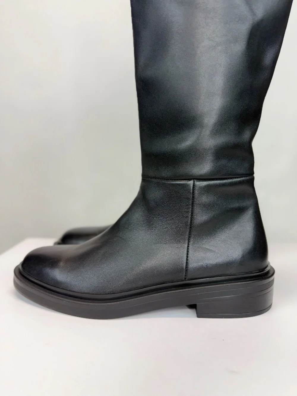 La CANADIENNE Black Leather Over-the-Knee Riding Boots